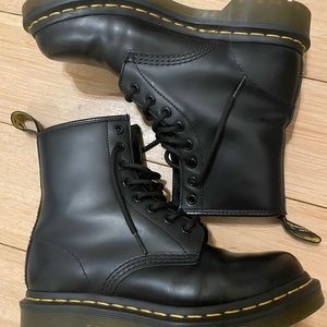 Dr. Martens • black size 6